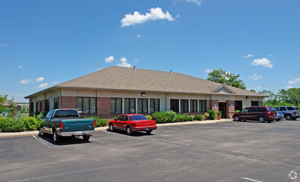 More Photos Of 10552 Success Ln, Dayton Unknown For Lease
