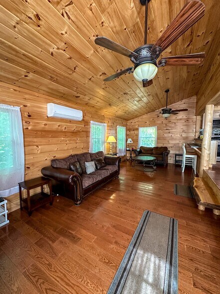 More Photos Of 365 E River Dr, Lake Luzerne Hotel For Sale