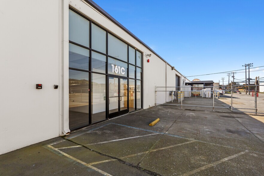 More Photos Of 161 Starlite St, South San Francisco Warehouse For Sale