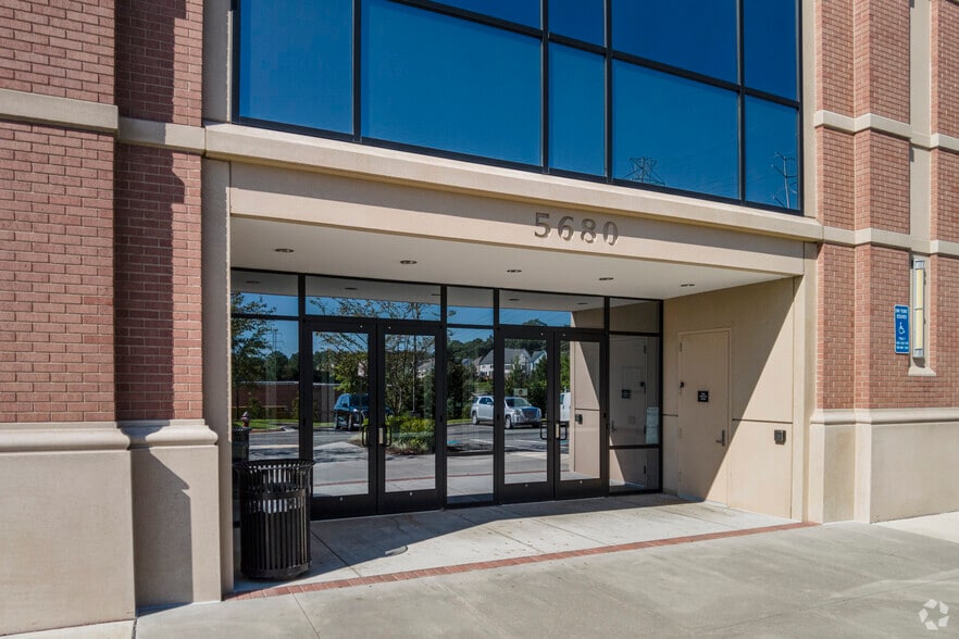 More Photos Of 5680 King Centre Dr, Kingstowne Coworking Space