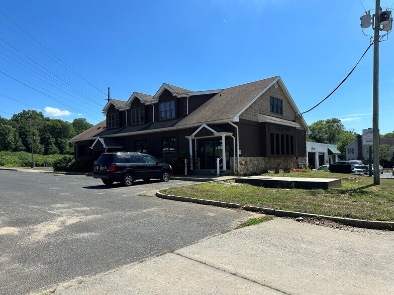 More Photos Of 47 Tennent Rd, Morganville Restaurant For Sale