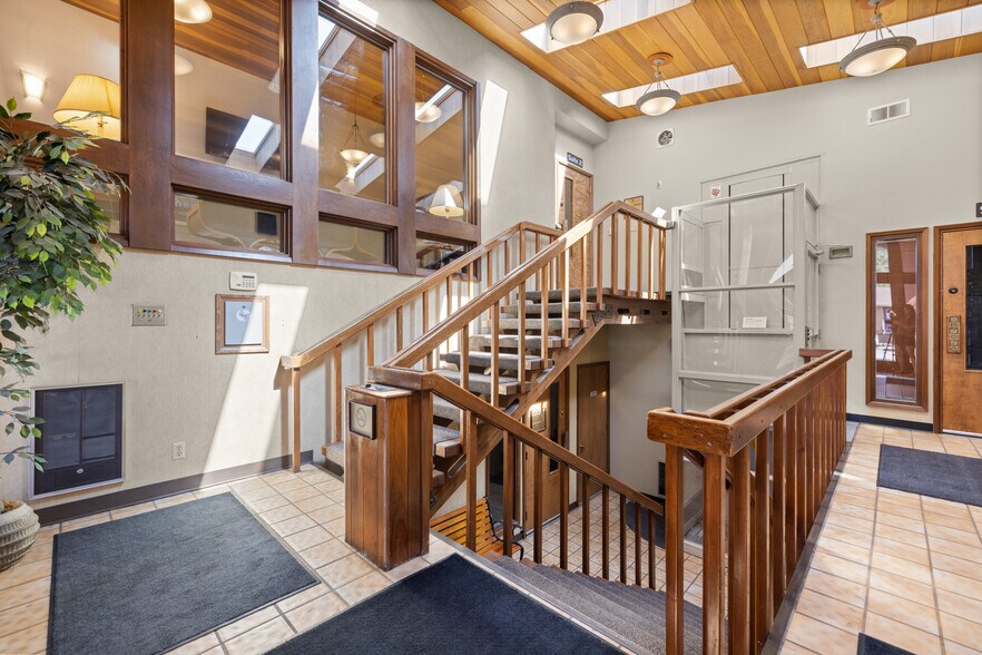 More Photos Of 1250 Burns Way, Kalispell Medical For Lease