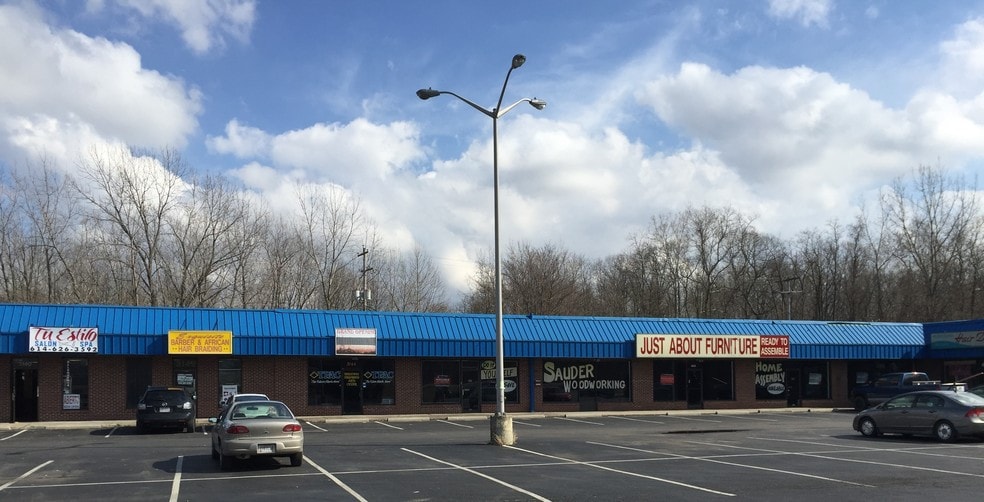 More Photos Of 3116-3160 S Hamilton Rd, Columbus Storefront Retail Office For Lease