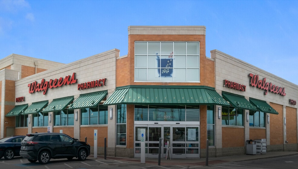 Primary Photo Of 2615 Brice Rd, Reynoldsburg Drugstore For Lease