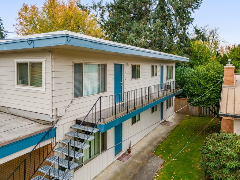 More Photos Of 409 SE Davis St, Mcminnville Apartments For Sale