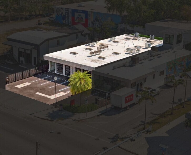 More Photos Of 5955 NE 2nd Ave, Miami Industrial For Sale