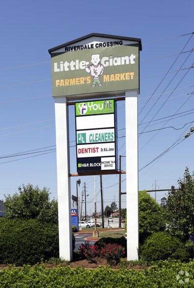 More Photos Of 7520-7587 Highway 85, Riverdale General Retail For Lease