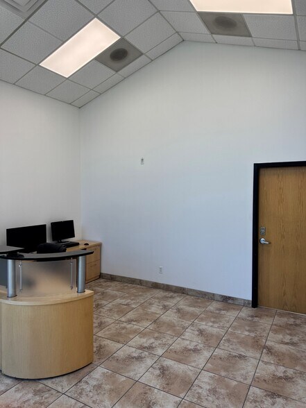 More Photos Of 2542 S 3400 W, Salt Lake City Light Manufacturing For Lease
