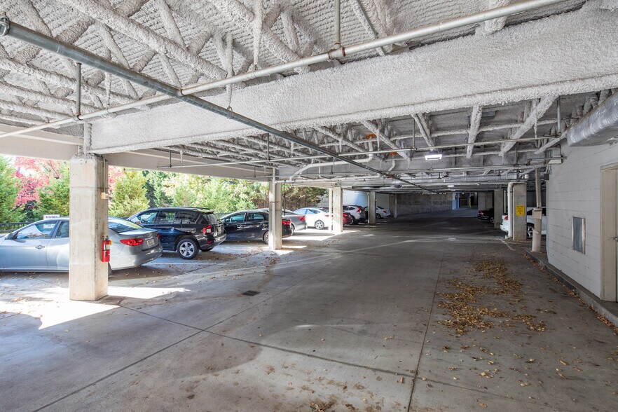 More Photos Of 3645 Habersham Rd NE, Atlanta Coworking Space