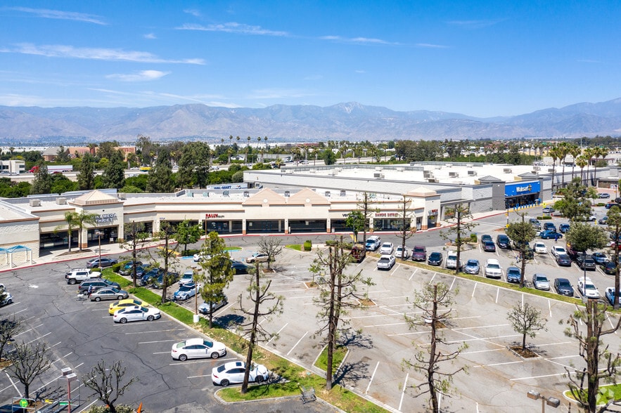 More Photos Of 2050 W Redlands Blvd, Redlands Unknown For Lease