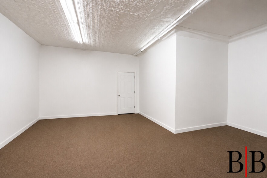 More Photos Of 967 Flatbush Ave, Brooklyn Storefront Retail Residential For Sale