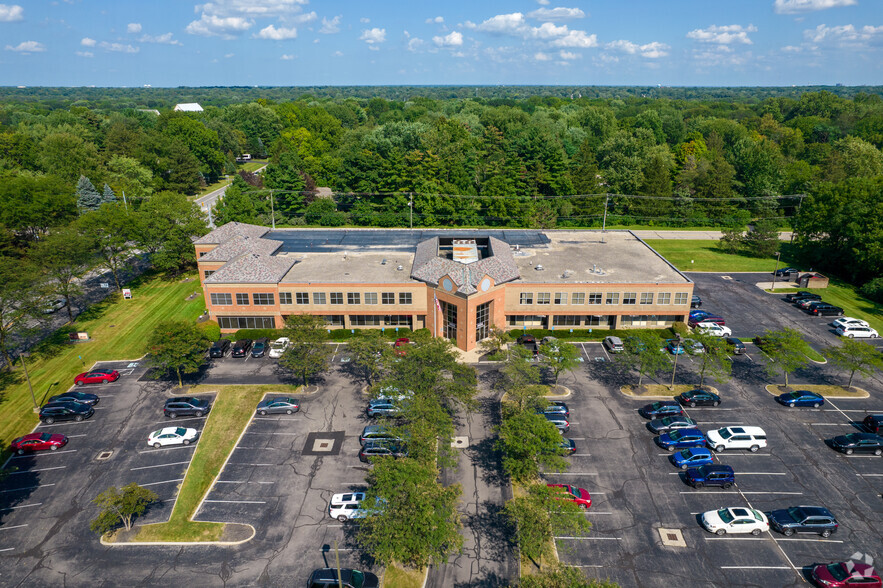 Primary Photo Of 3535 Fishinger Blvd, Hilliard Medical For Lease