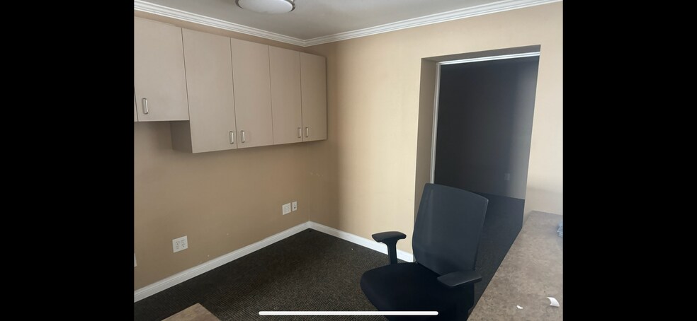 More Photos Of 8939 La Mesa Blvd, La Mesa Medical For Lease