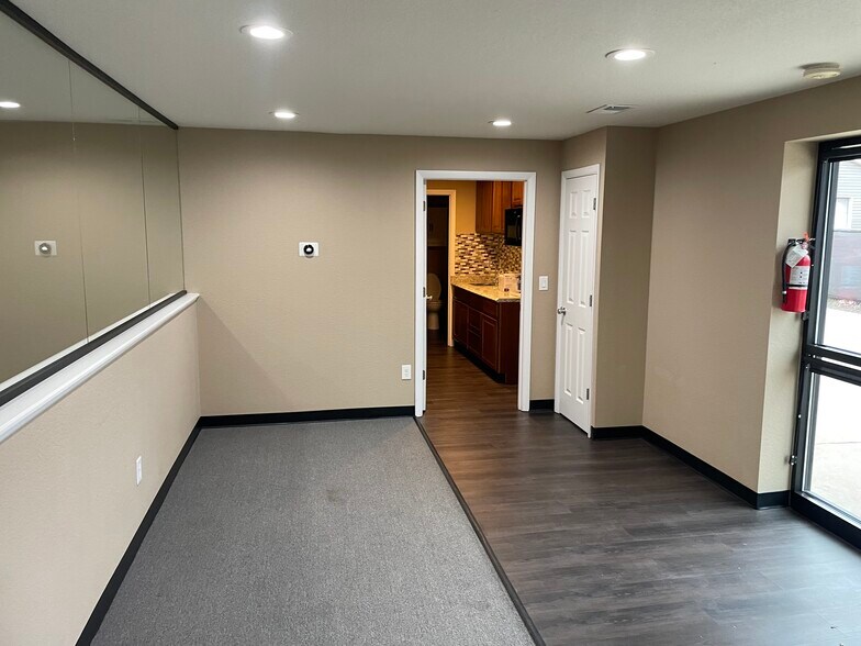 More Photos Of 6301 E 71st Ave, Commerce City Warehouse For Sale