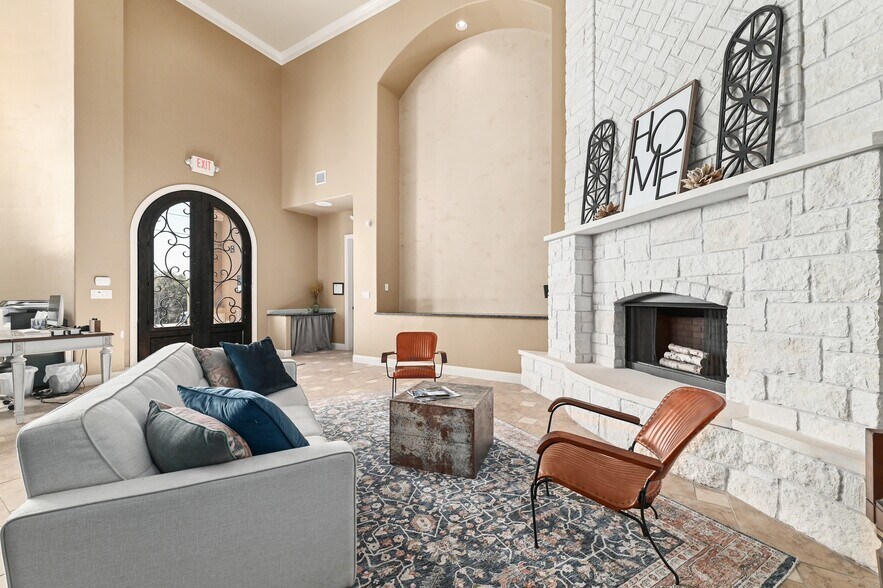 More Photos Of 18580 FM 1431, Jonestown Office For Sale
