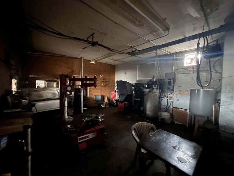 More Photos Of 2951 79th st, Chicago Industrial For Lease