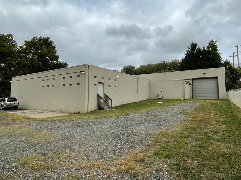 More Photos Of 2 Portland Rd, Conshohocken Warehouse For Sale