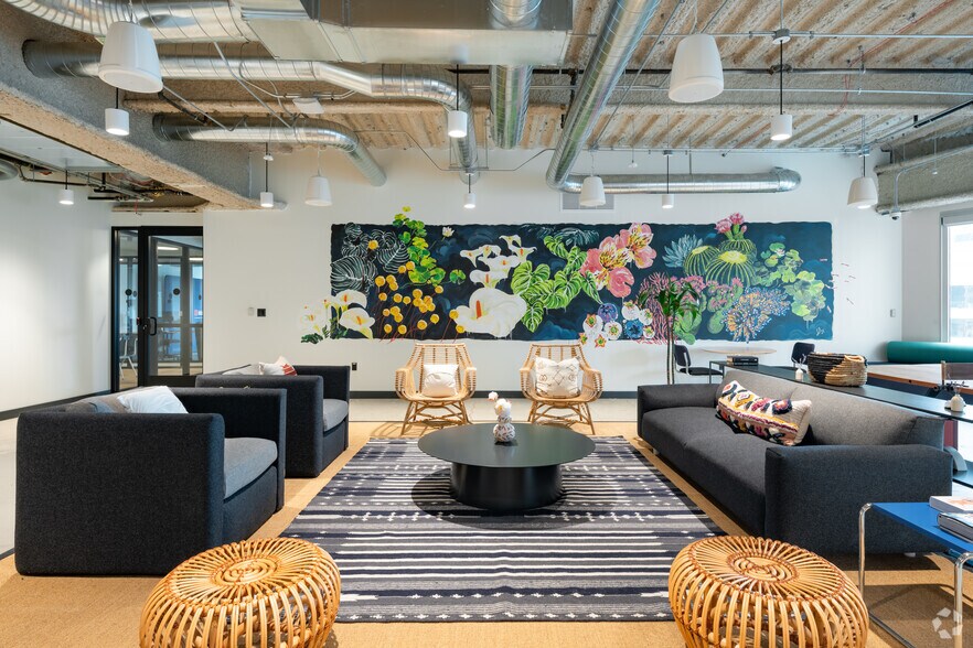 More Photos Of 1201 3rd Ave, Seattle Office For Lease