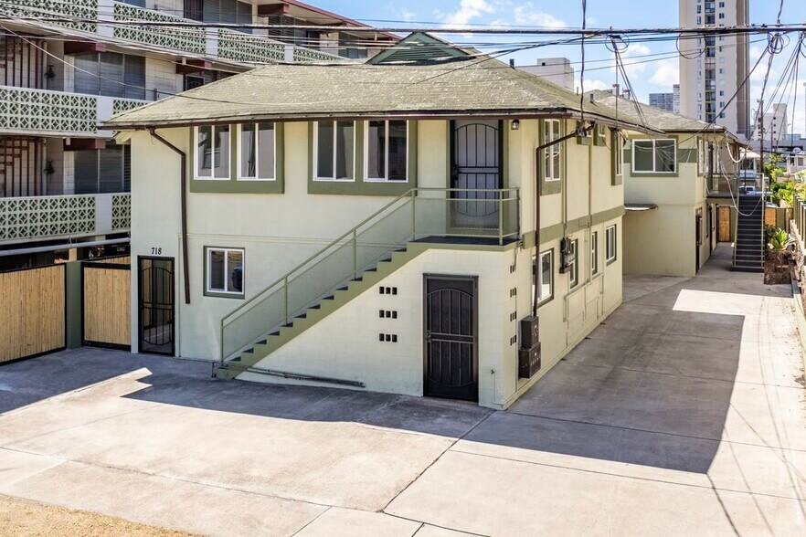 Primary Photo Of 718 Kamuela Ave, Honolulu Apartments For Sale