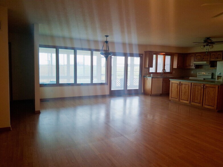 More Photos Of 6841 E US Highway 56, Overbrook Land For Sale