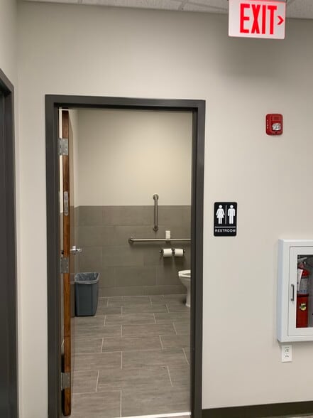 More Photos Of 5380 Hickory Hollow Pky, Nashville Medical For Lease