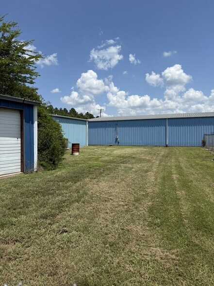 More Photos Of 332 Highway 64 E, Conway Light Distribution For Sale
