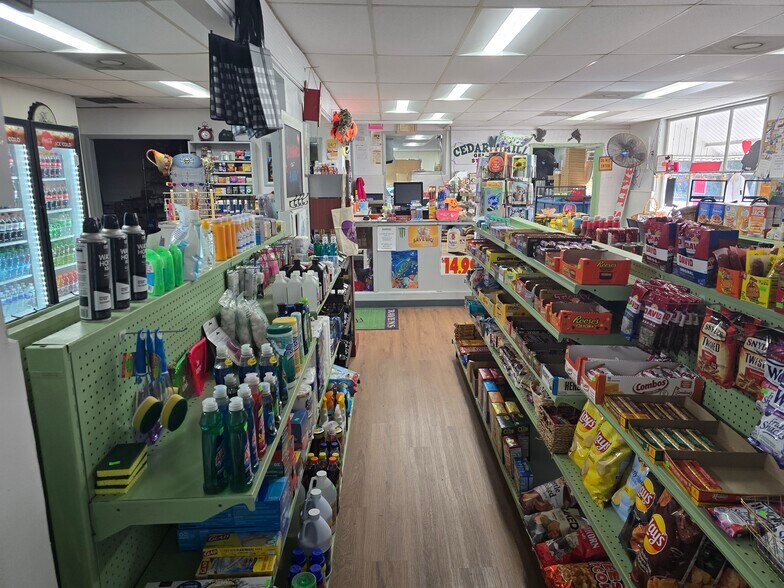 More Photos Of 20835 Nanticoke Rd, Bivalve Convenience Store For Sale