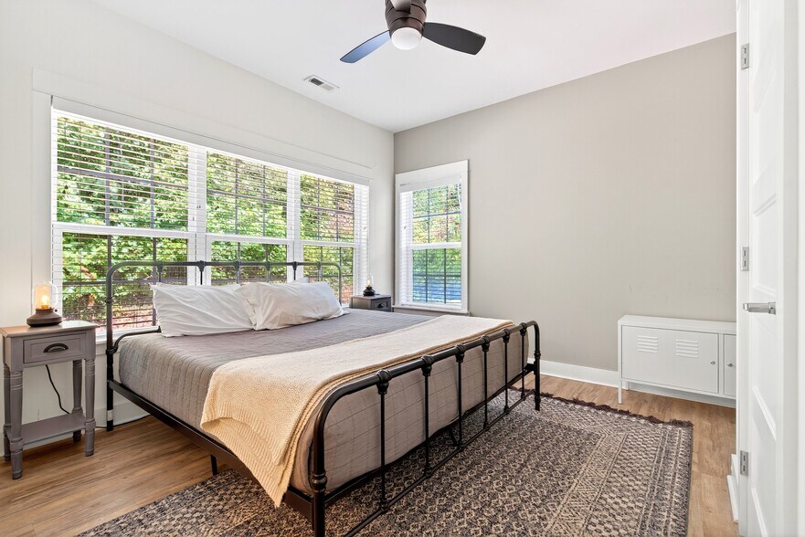 More Photos Of 8026 Buck Creek Rd, Marion Apartments For Sale