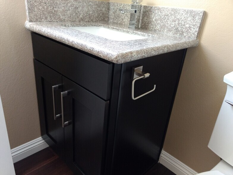 More Photos Of 16015 Halldale Ave, Gardena Multifamily For Sale