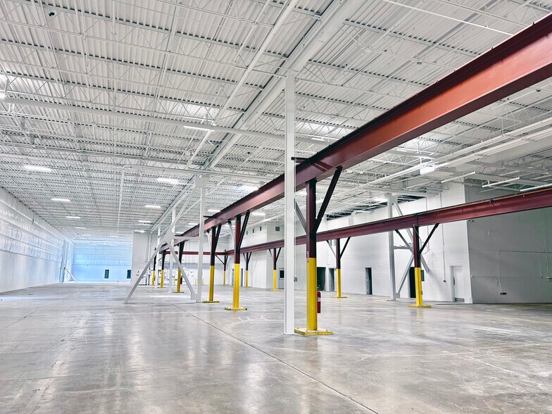 More Photos Of 3909 Research Blvd, Dayton Warehouse For Lease