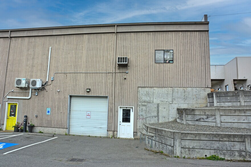 More Photos Of 2427 W Sims Way, Port Townsend General Retail For Sale