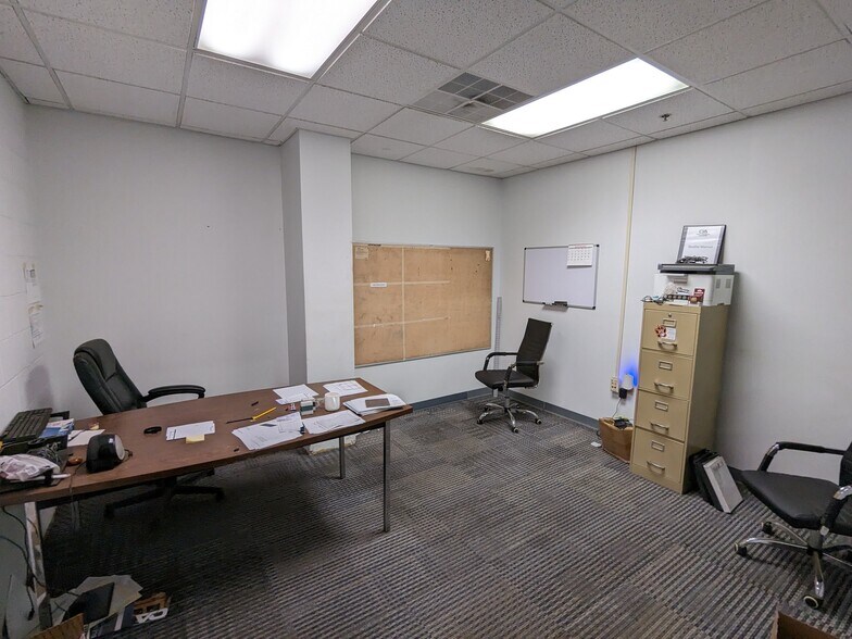 More Photos Of 467 Lakeshore Pky, Rock Hill Distribution For Lease