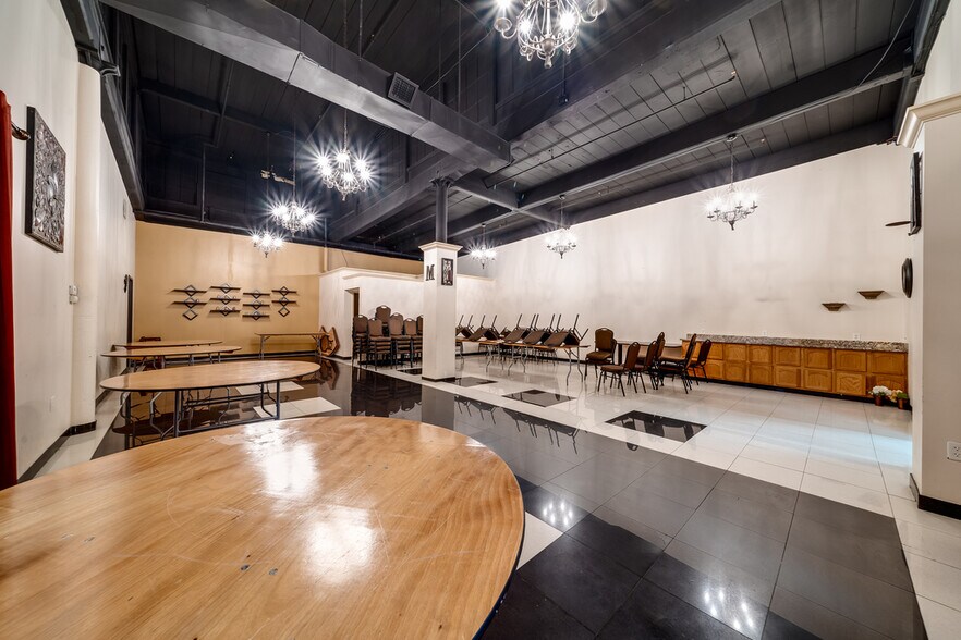 More Photos Of 224 Stockton St, Phillipsburg Showroom For Lease