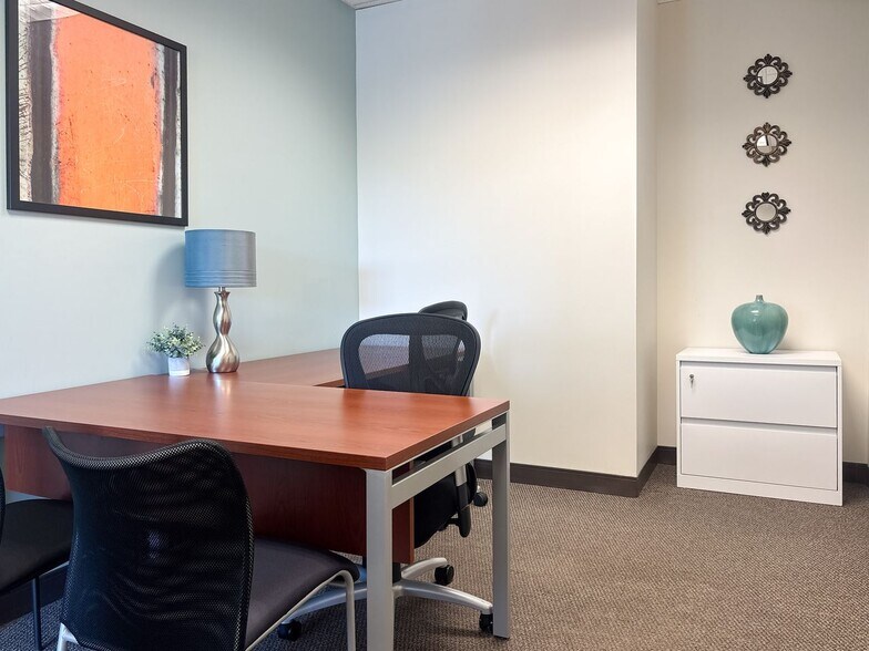 More Photos Of 755 Baywood Dr, Petaluma Coworking Space