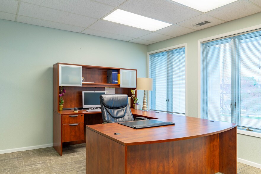 1000 73rd St West Des Moines Ia 50265 Medical Office For Lease