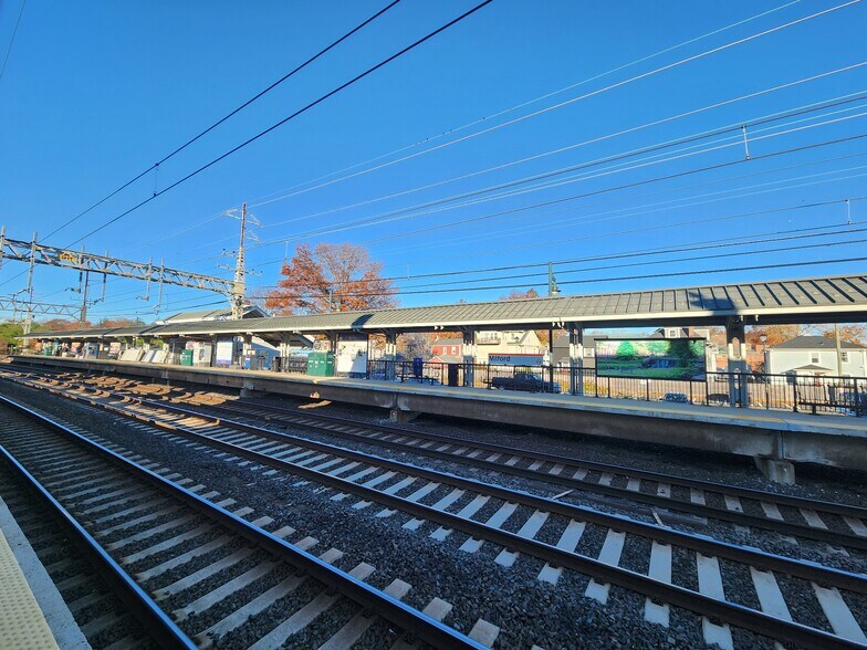 More Photos Of 233 Broad St, Milford Office For Lease