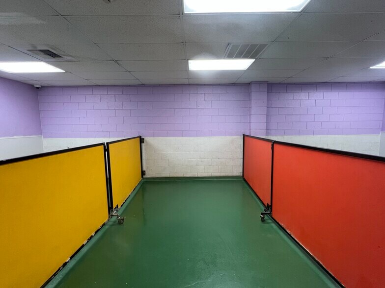 More Photos Of 527 Ramona Ave, Monterey Freestanding For Sale