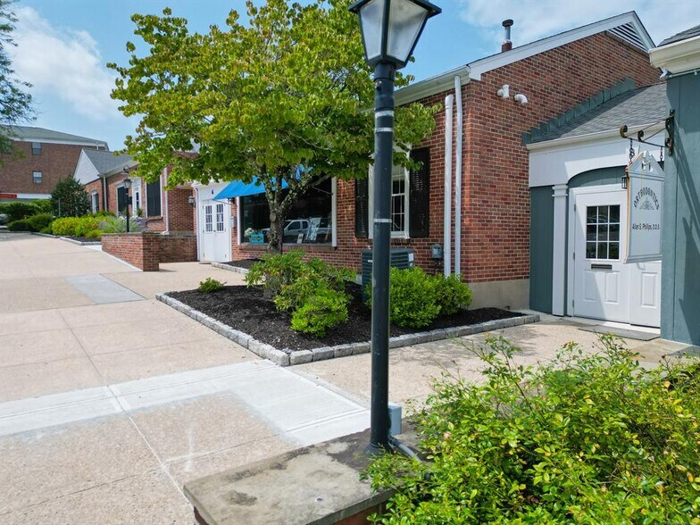 More Photos Of 8 Prospect St, Ridgefield Storefront Retail Office For Sale