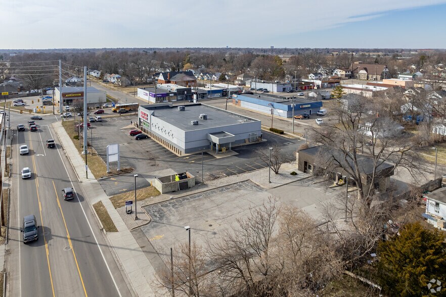 More Photos Of 3701 Fenton Rd, Flint Land For Sale