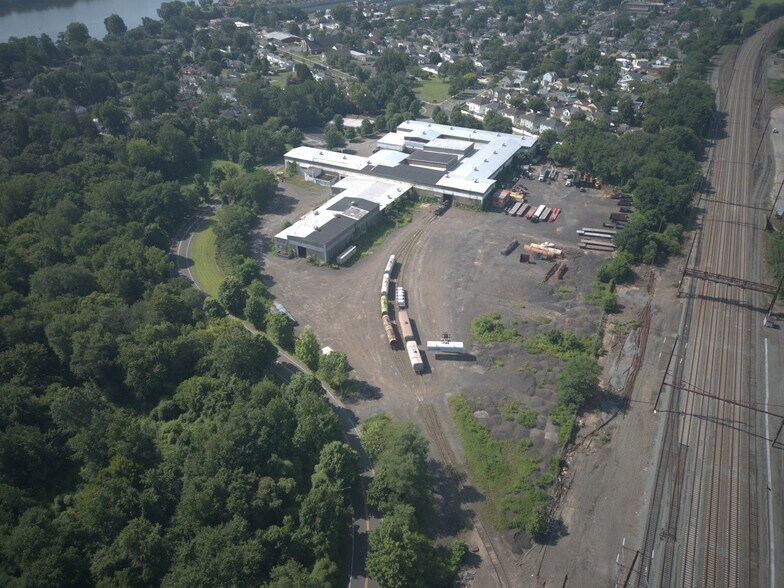 More Photos Of 5 N Wilson Ave, Bristol Industrial For Sale