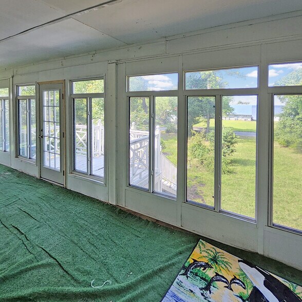 More Photos Of 1201 Crescent St, Summerton Apartments For Sale