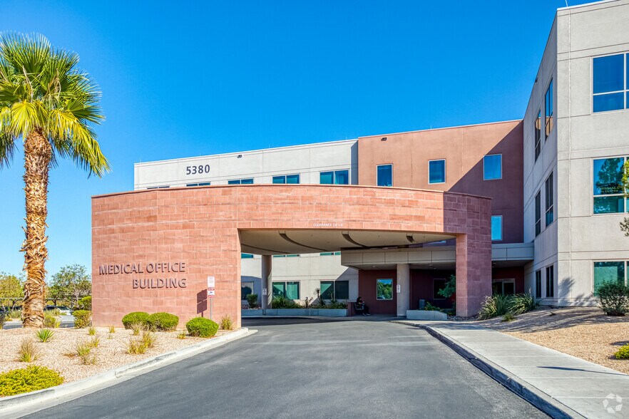 More Photos Of 5380 S Rainbow Blvd, Las Vegas Medical For Lease