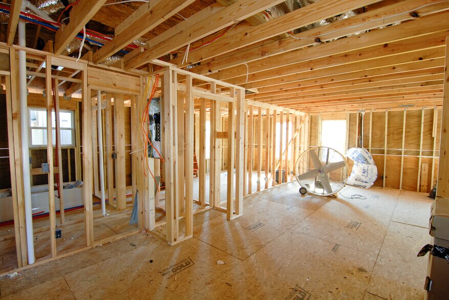 More Photos Of 2111 Sea Island Pky, Saint Helena Island General Retail For Sale