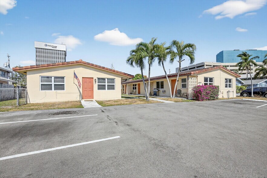 More Photos Of 4825 NE 23rd Ave, Fort Lauderdale Apartments For Sale