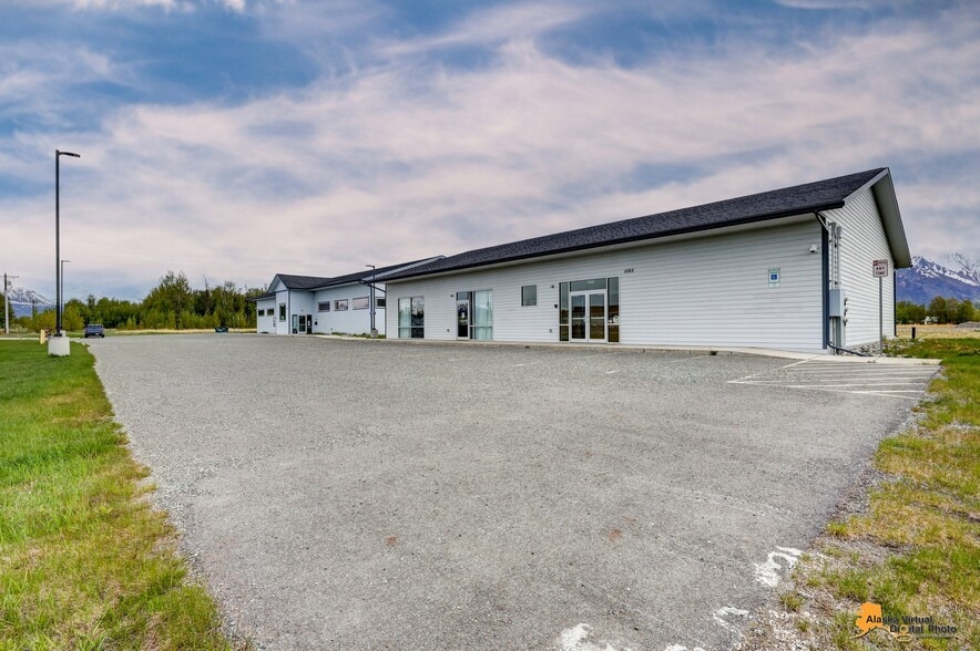 More Photos Of 1075 S Inner Springer Loop, Palmer Industrial For Sale