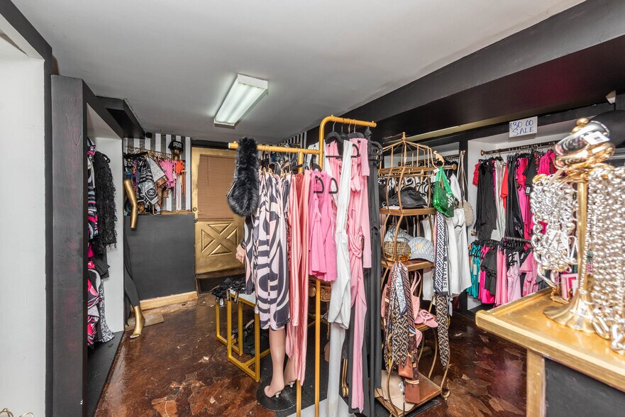 More Photos Of 7231 Harford Rd, Baltimore Storefront Retail Residential For Sale