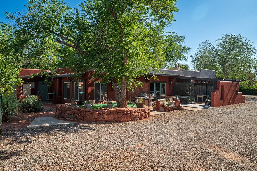 More Photos Of 110 Oak Creek Blvd, Sedona Specialty For Sale