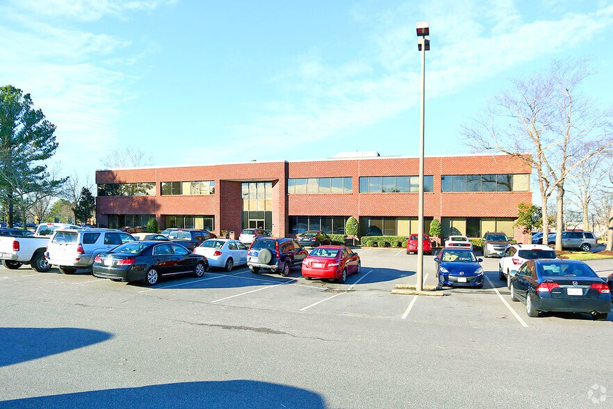 More Photos Of 770 Lynnhaven Pky, Virginia Beach Medical For Sale