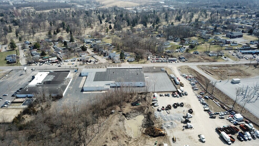 More Photos Of 845 Harrisburg Pike, Columbus Warehouse For Lease