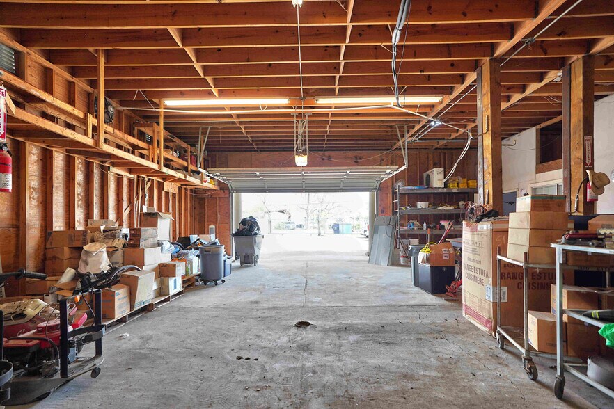 More Photos Of 13301 & 13309 Reeveston Road, Houston Land For Sale